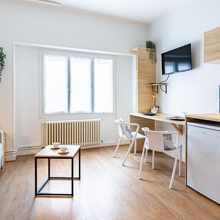 Le Refuge / Pied-A-Terre Pragmatique Apartment Dijon Bagian luar foto